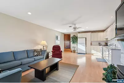 2 Ivy Lane, Wallington, NJ 07057 - Photo 10