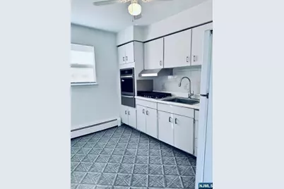 1163 Valley Road 18 #18, Wayne, NJ 07470 - Photo 1