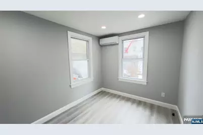 137 41st Street, Union City, NJ 07087 - Photo 10