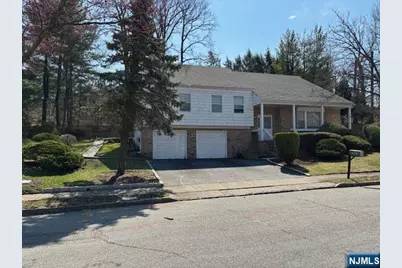 405 Pine Hill Road, Leonia, NJ 07605 - Photo 2