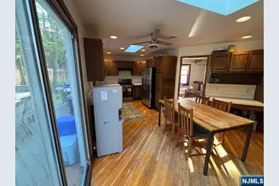 405 Pine Hill Road, Leonia, NJ 07605 - Photo 6