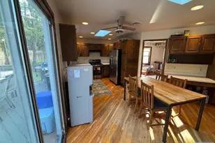 405 Pine Hill Rd, Leonia, NJ 07605 - Photo 6