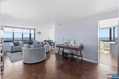 326 Prospect Avenue 11E #11E, Hackensack, NJ 07601 - Photo 10