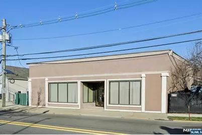 7-9 Ridgefield Avenue, Ridgefield Park, NJ 07660 - Photo 2