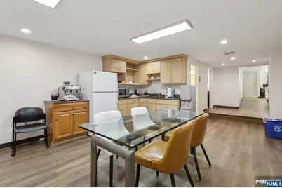 7-9 Ridgefield Avenue, Ridgefield Park, NJ 07660 - Photo 22