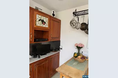 249 Madison Avenue, Cresskill, NJ 07626 - Photo 8