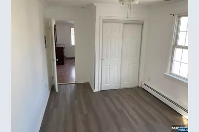 138 Pompton Avenue, Verona, NJ 07044 - Photo 8