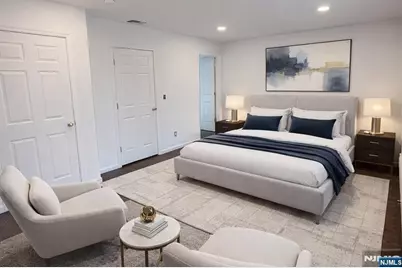 121 Philip 2 #2, Elmwood Park, NJ 07407 - Photo 12