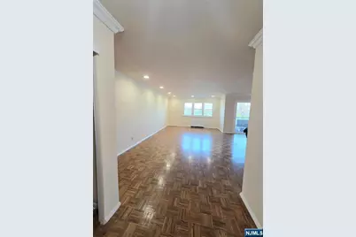 1111 River Road F19 #F19, Edgewater, NJ 07020 - Photo 6