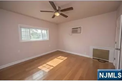 310 Union Street, Carlstadt, NJ 07072 - Photo 20