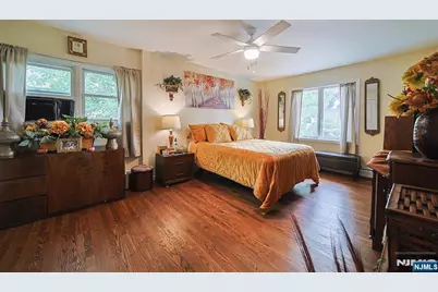 1003 Cumbermeade Road, Fort Lee, NJ 07024 - Photo 14