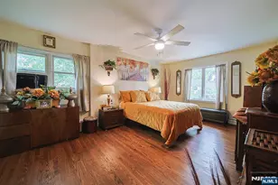 1003 Cumbermeade Rd, Fort Lee, NJ 07024 - Photo 14