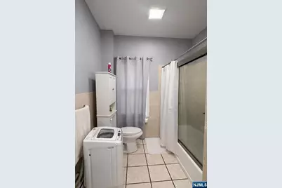 13 Barnert Place, Paterson, NJ 07522 - Photo 10