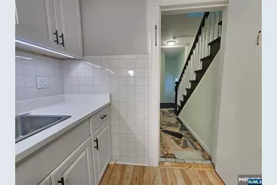 261 Clifton Avenue 1 #1, Clifton, NJ 07011 - Photo 12