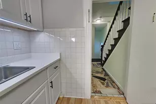 261 Clifton Ave 1, Clifton, NJ 07011 - Photo 12