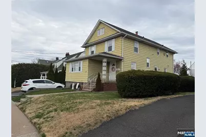 257 Bell Avenue 1st Fl #1st fl, Hasbrouck Heights, NJ 07604 - Photo 2