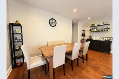257 Bell Avenue 1st Fl #1st fl, Hasbrouck Heights, NJ 07604 - Photo 8