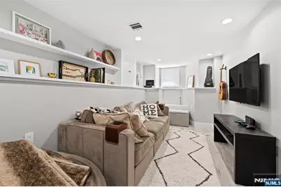 289 Webster Avenue 1 #1, Jersey City, NJ 07307 - Photo 26