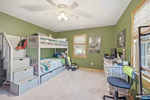 72 Hudson Dr, West Milford, NJ 07480 - Photo 22