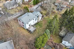 72 Hudson Dr, West Milford, NJ 07480 - Photo 2