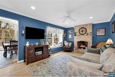 1 Sylvan Court, Pequannock Township, NJ 07444 - Photo 10