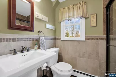 1 Sylvan Court, Pequannock Township, NJ 07444 - Photo 26