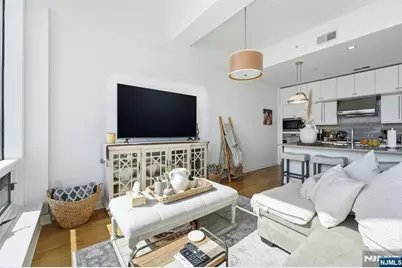 9 Somerset Lane 408 #408, Edgewater, NJ 07020 - Photo 16