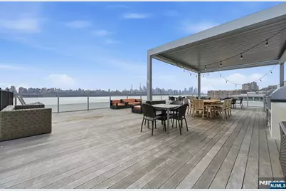 9 Somerset Lane 408 #408, Edgewater, NJ 07020 - Photo 18