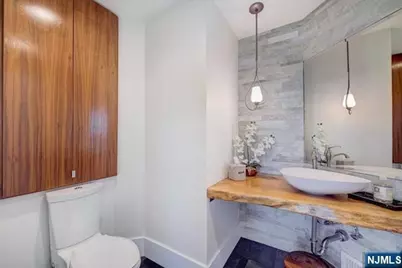 28 Rockleigh Road, Rockleigh, NJ 07647 - Photo 18