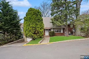 677 Greeley Ave, Fairview, NJ 07022 - Photo 2