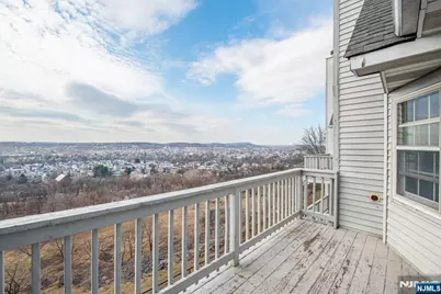 69 Amethyst Lane 283 #283, Paterson, NJ 07501 - Photo 6