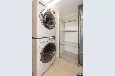 69 Amethyst Lane 283 #283, Paterson, NJ 07501 - Photo 10