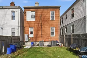 550 Norwood St, East Orange, NJ 07018 - Photo 24