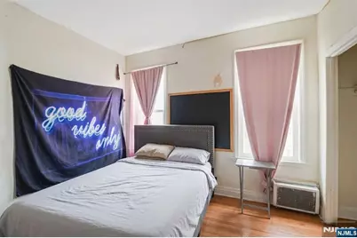 550 Norwood Street, East Orange, NJ 07018 - Photo 8