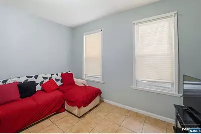 550 Norwood Street, East Orange, NJ 07018 - Photo 12