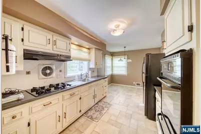 111 6th Street, Cresskill, NJ 07626 - Photo 6