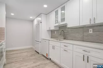 446 Passaic Street 3F #3F, Hackensack, NJ 07601 - Photo 12