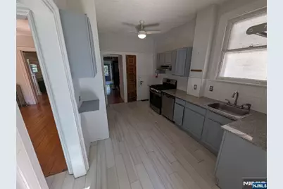 124 2nd Avenue 1 #1, Newark, NJ 07104 - Photo 10