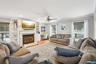 14 Sweetman Ln, West Milford, NJ 07480 - Photo 8