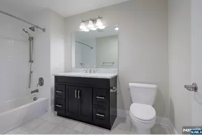 2-48 Grove Avenue 20 #20, Cedar Grove, NJ 07009 - Photo 10