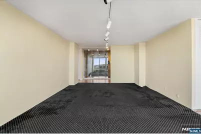 1 Claridge Drive 523 #523, Verona, NJ 07044 - Photo 4