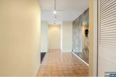 1 Claridge Drive 523 #523, Verona, NJ 07044 - Photo 14