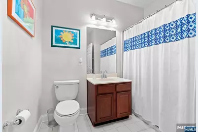 8 Cliff Road B3 #B3, Woodland Park, NJ 07424 - Photo 18