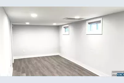 9 Chestnut Street, North Arlington, NJ 07031 - Photo 28