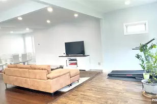 9 Chestnut St, North Arlington, NJ 07031 - Photo 4