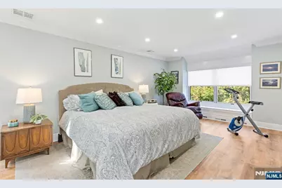 1 Bentley Drive 3 #3, Franklin Lakes, NJ 07417 - Photo 20