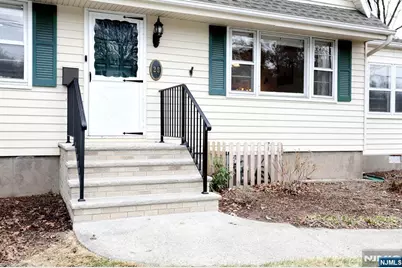 26 Wareham Road, Dumont, NJ 07628 - Photo 2