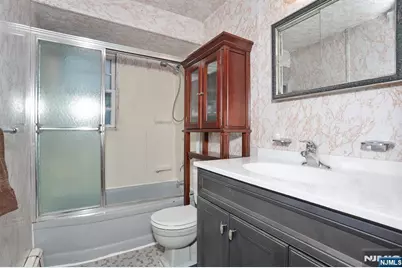 26 Wareham Road, Dumont, NJ 07628 - Photo 28