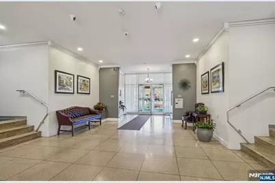 926 Bloomfield Avenue 3L #3L, Glen Ridge, NJ 07028 - Photo 4