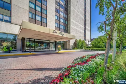 1500 Palisade 14F #14F, Fort Lee, NJ 07024 - Photo 1